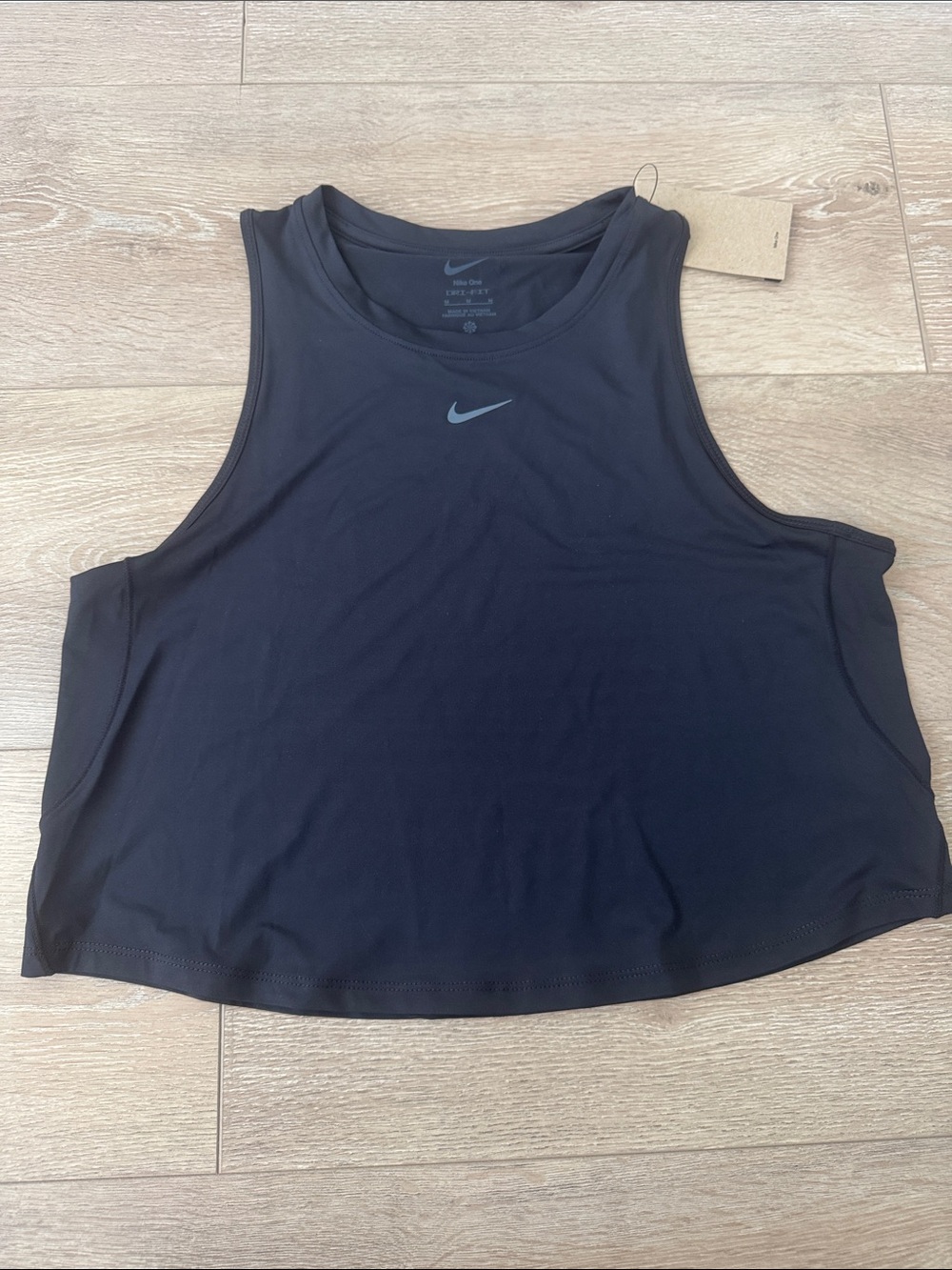 Nike Black Women's Cropped Performance Tank dri-fit - Picture 2 of 11